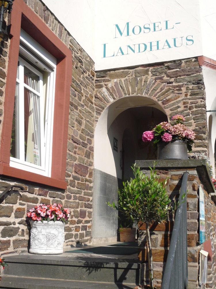 Mosel-Landhaus B&B Briedern Buitenkant foto