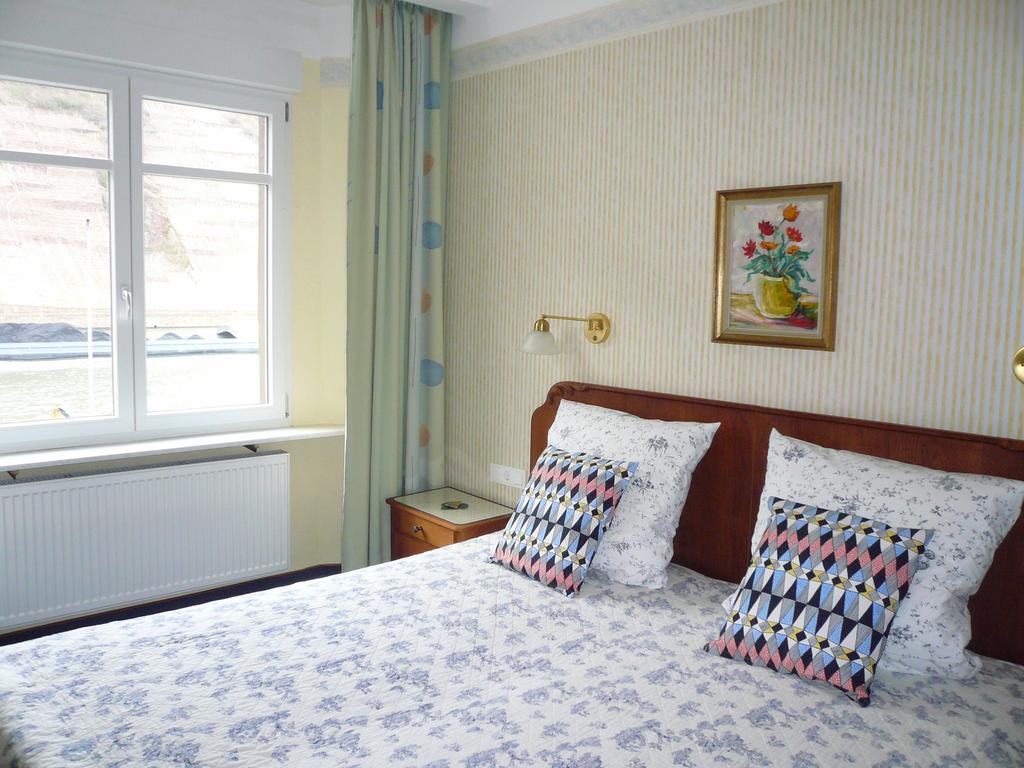 Mosel-Landhaus B&B Briedern Buitenkant foto