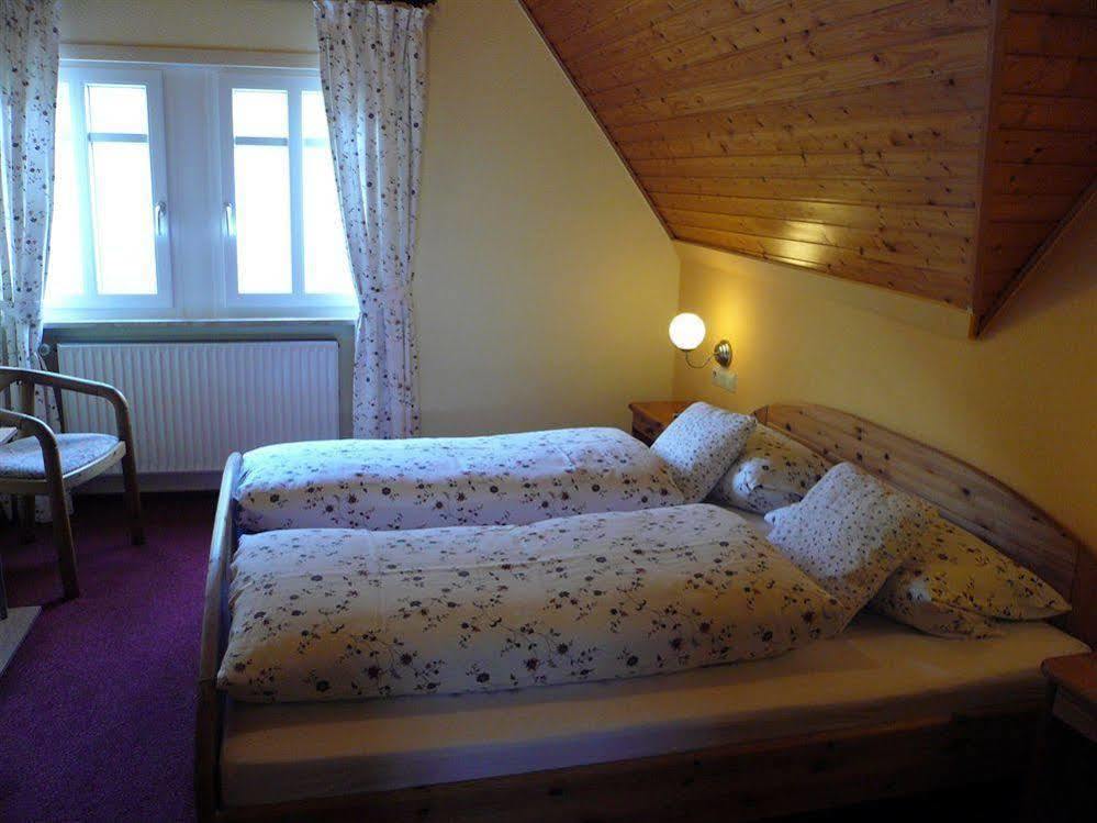 Mosel-Landhaus B&B Briedern Buitenkant foto